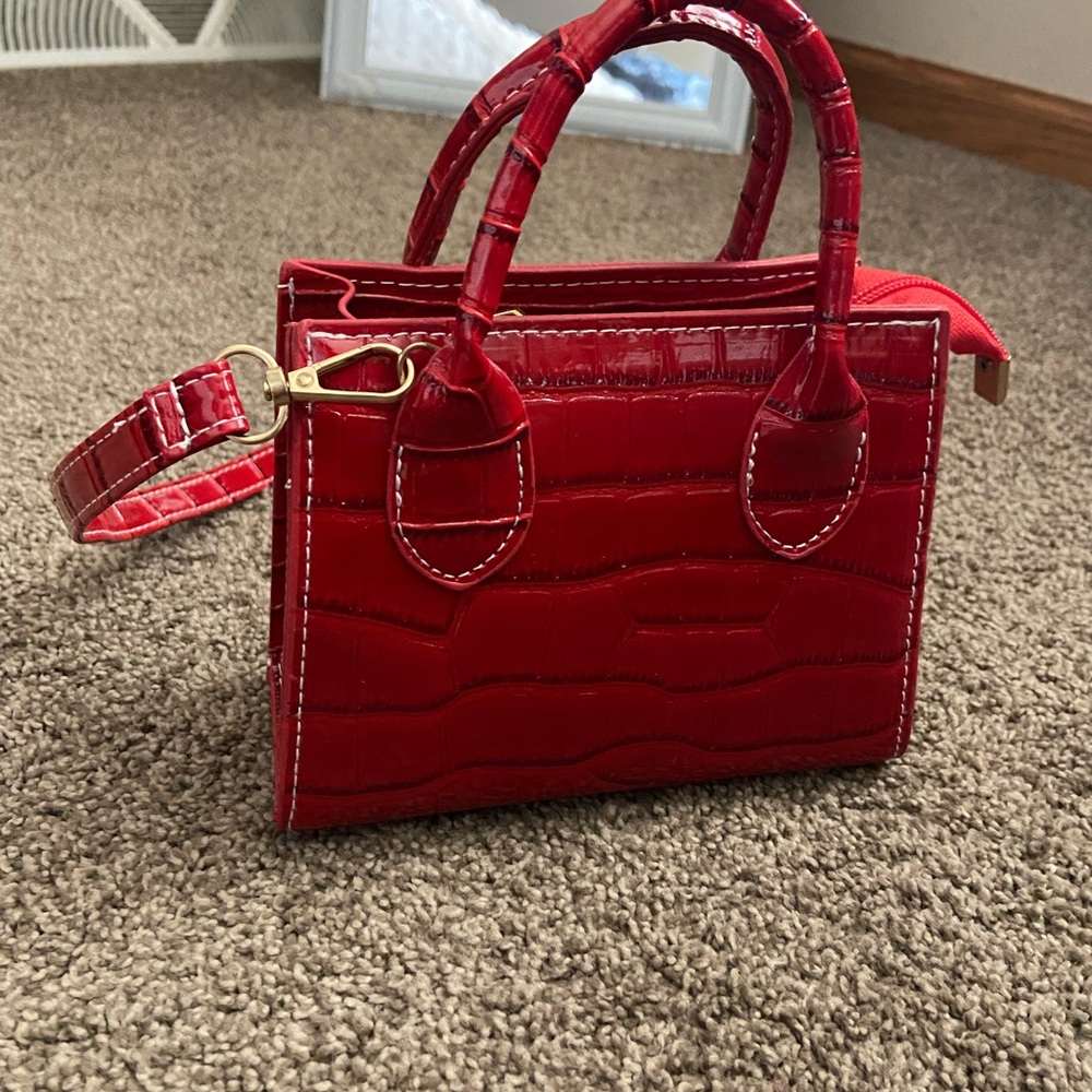 red satchel purse